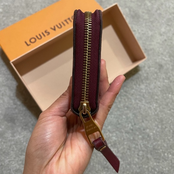 Louis Vuitton Empreinte Wallet 💜 - Picture 8 of 11